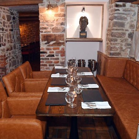 Alfred Russel Wallace Restaurant With Rooms Usk Exterior foto